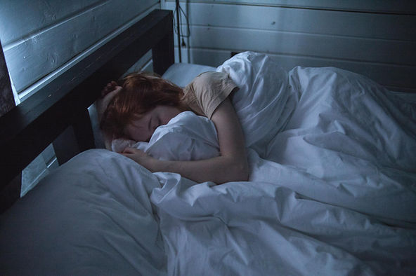 睡眠不足會讓你胖起來?了解背後的3個原因,教你如何通過改善睡眠避免體重上升! 4 睡眠是極為重要的,肥胖跟睡眠有雙向關係,所以要好好重視任何一個環節