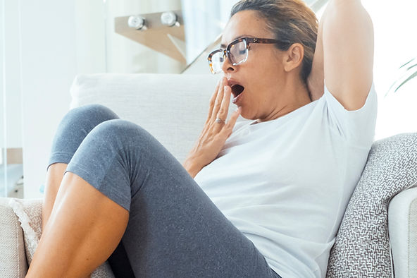 失眠的真正原因:深入了解睡眠周期與生理時鐘 5 白天嗜睡:白天感到過度疲倦,影響工作和生活。