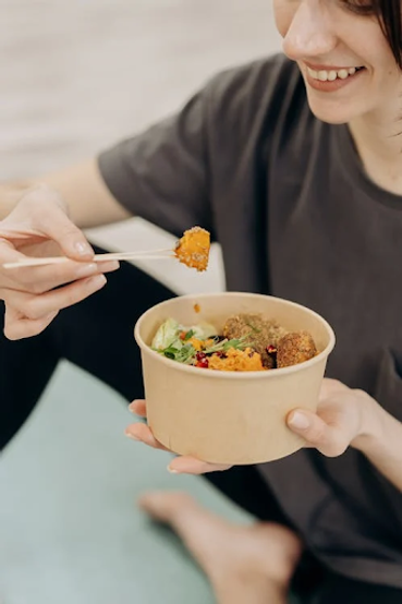 從根源探討厭食症,深入探討其成因與治療方法 5 低熱量但均衡的飲食